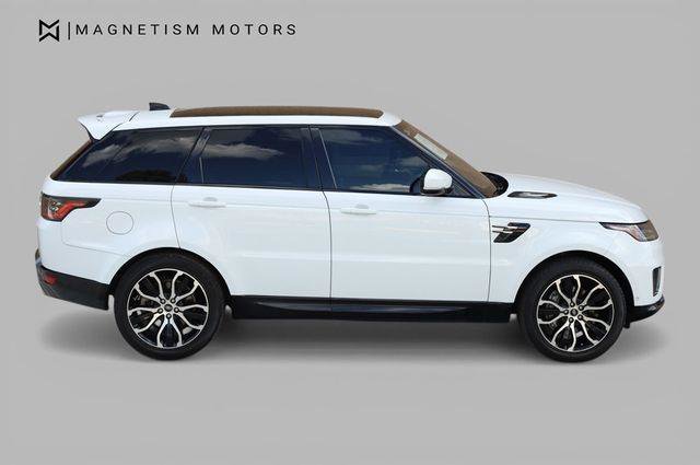 Used 2018 Land Rover Range Rover Sport HSE AWD/4WD image 2