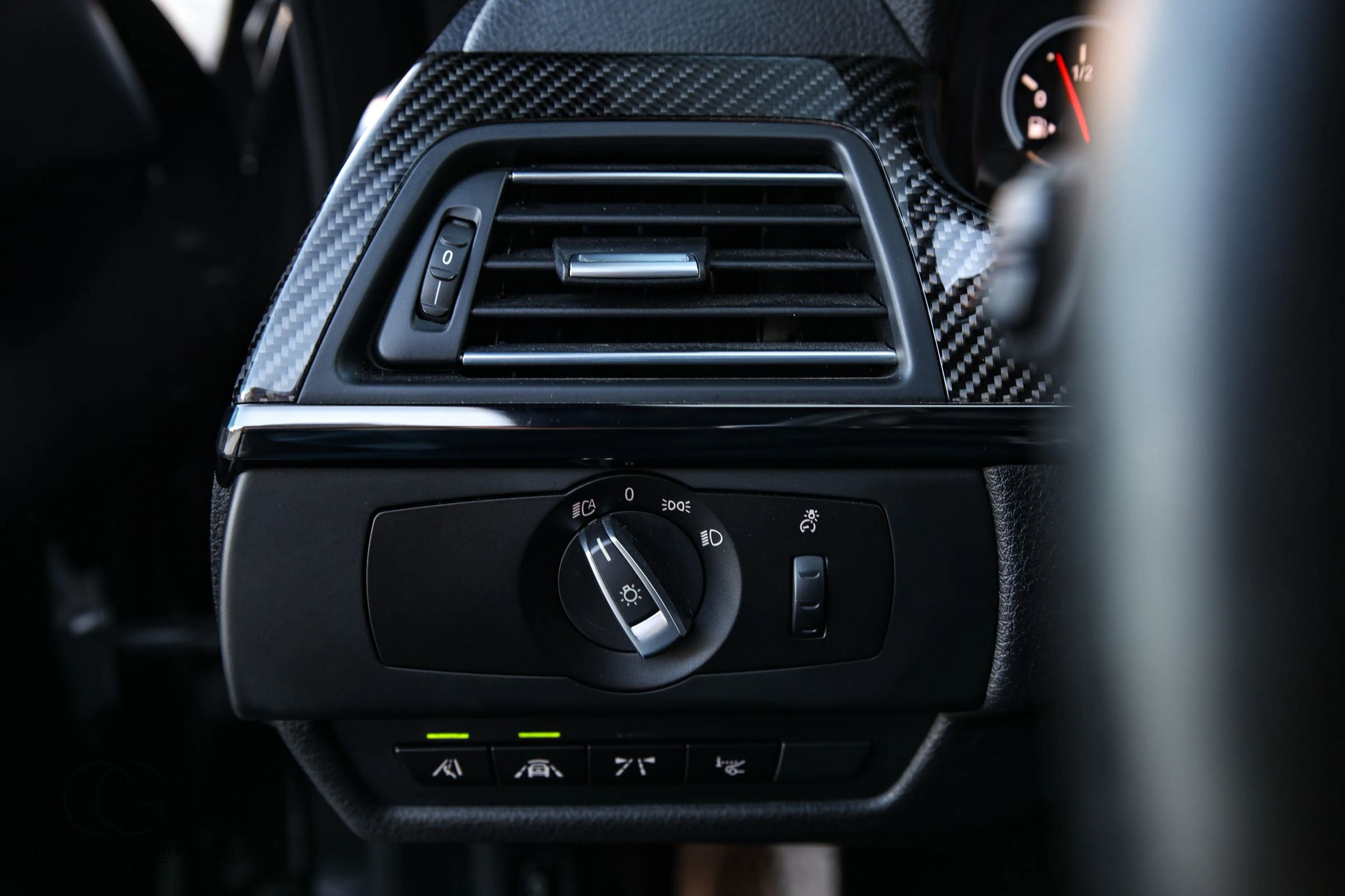 Used 2016 BMW M6 Gran Coupe image 35