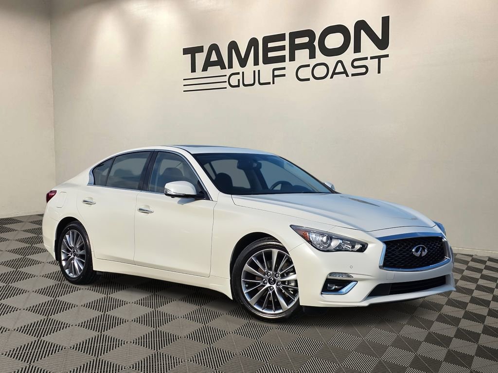 Used 2023 INFINITI Q50 Luxe w/ Cargo Package image 1