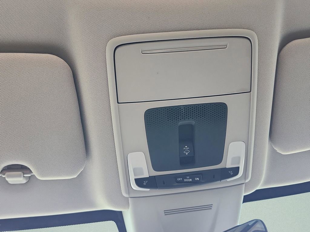 Used 2023 Honda CR-V EX-L image 15