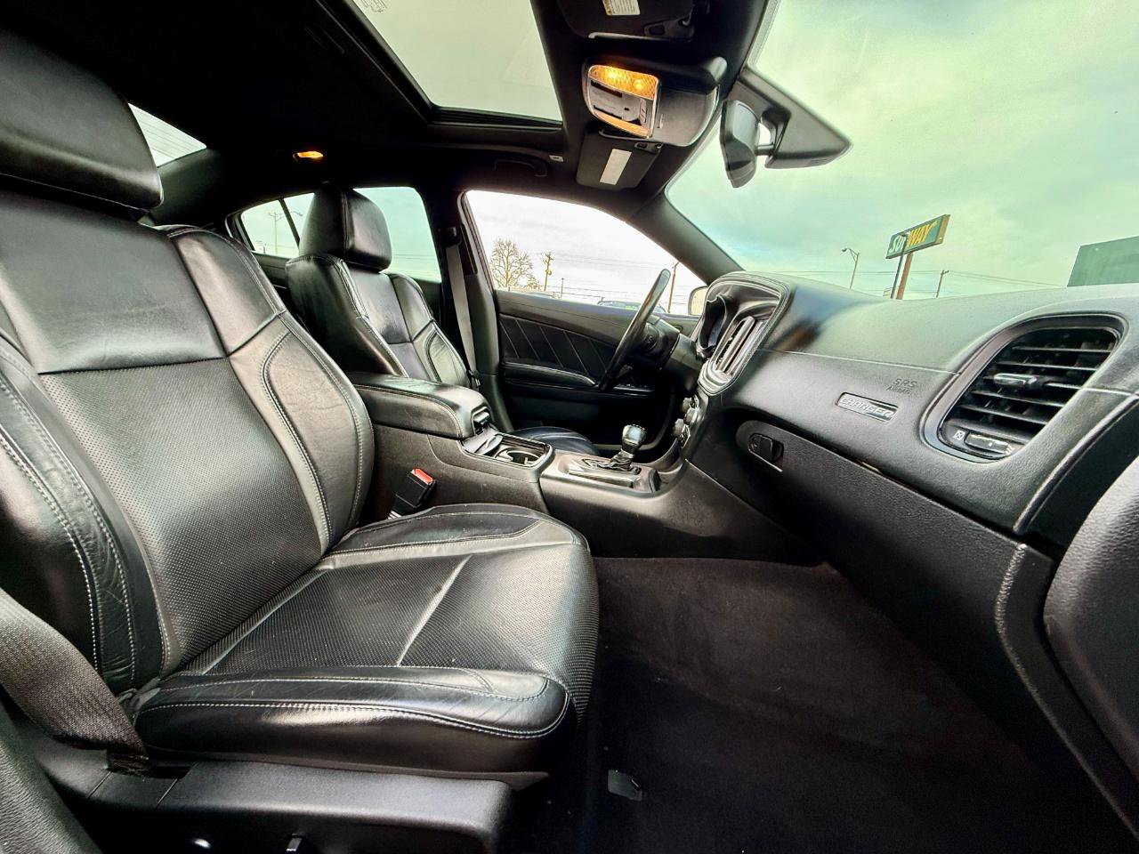 Used 2019 Dodge Charger SXT w/ Plus Group image 30