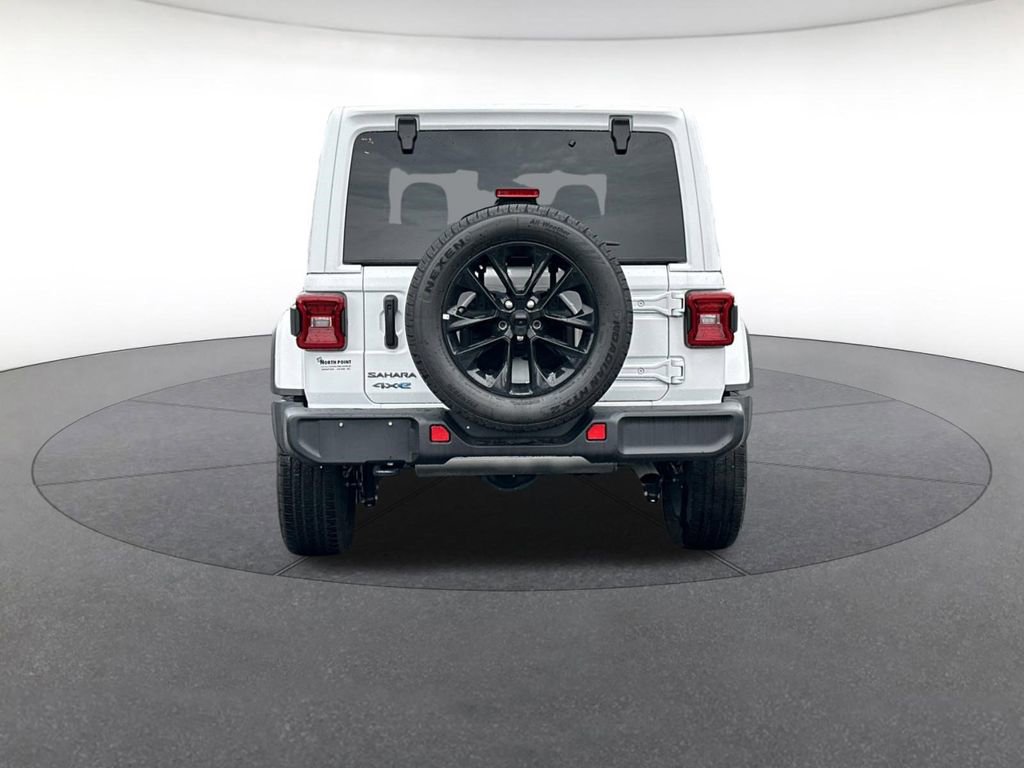 Certified 2025 Jeep Wrangler Unlimited Sahara image 4