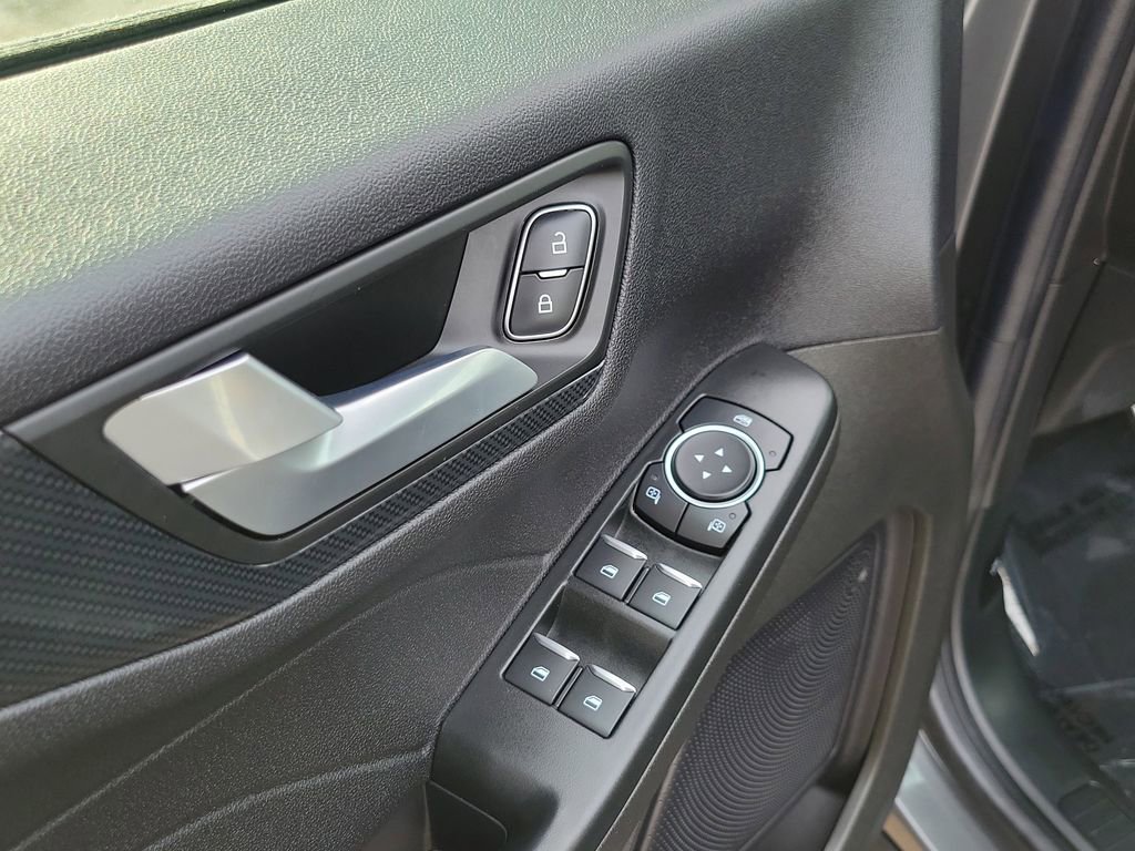 Used 2023 Ford Escape ST-Line Select w/ Tech Pack #1 image 7