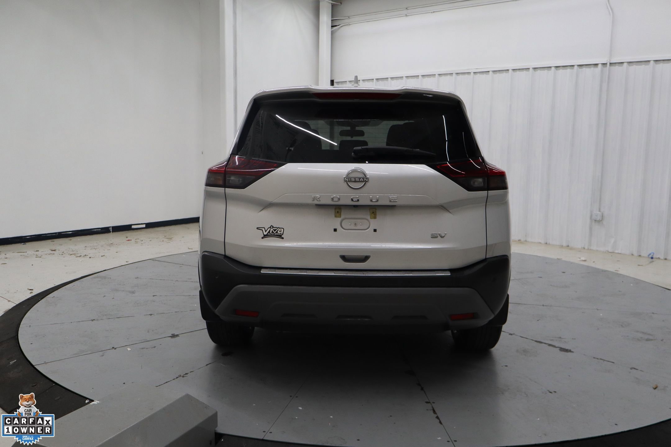 Used 2023 Nissan Rogue SV image 6