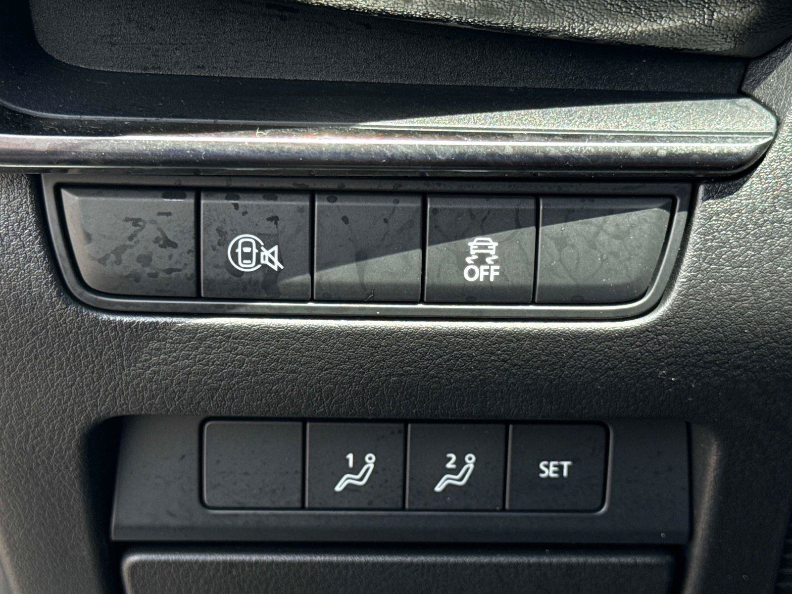 Certified 2026 MAZDA MAZDA3 Carbon AWD/4WD image 28