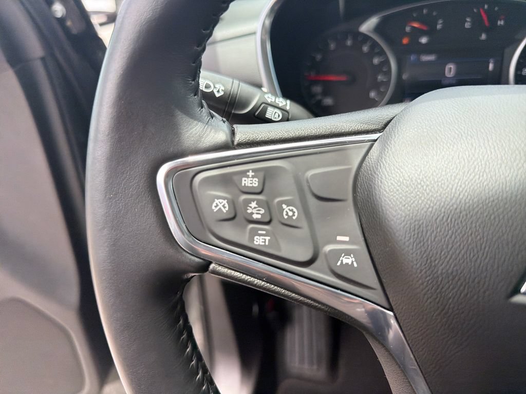 Used 2021 Chevrolet Equinox LT FWD image 36