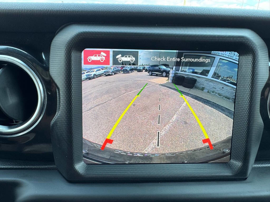 Used 2023 Jeep Wrangler Unlimited Rubicon 392 w/ Xtreme Recon 35" Tire Package AWD/4WD image 27