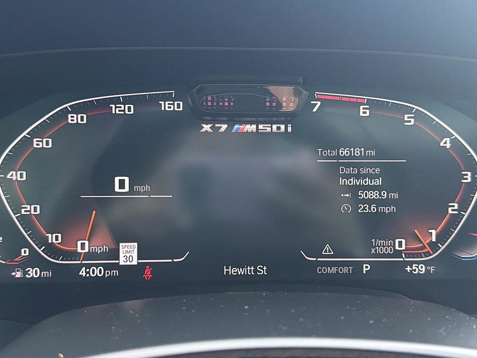 Used 2020 BMW X7 M50i image 14