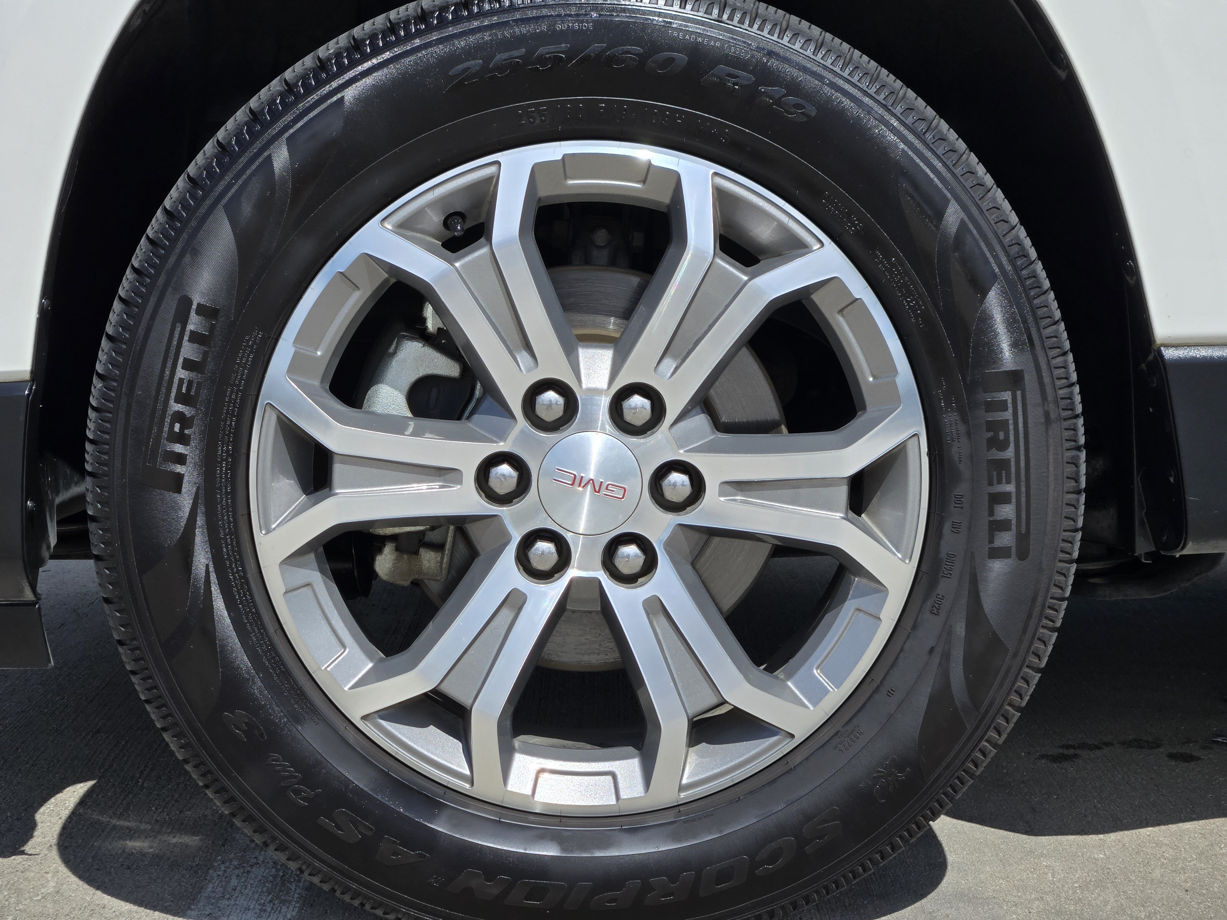 Used 2015 GMC Acadia SLT FWD image 14