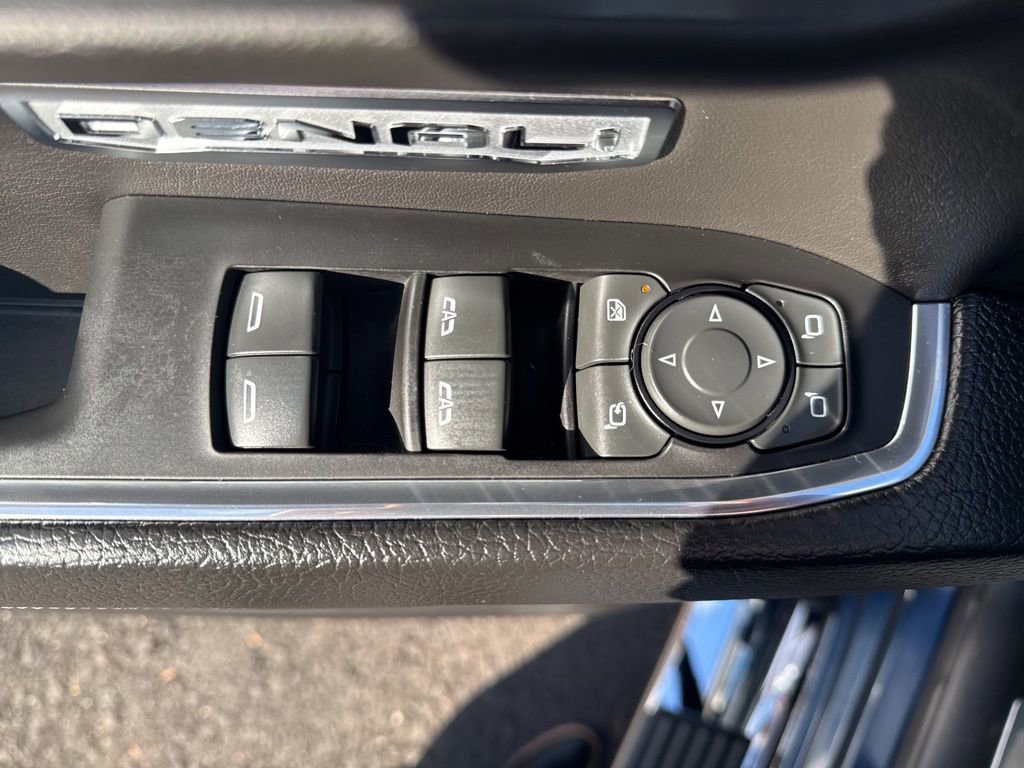 Used 2022 GMC Sierra 1500 Denali image 21