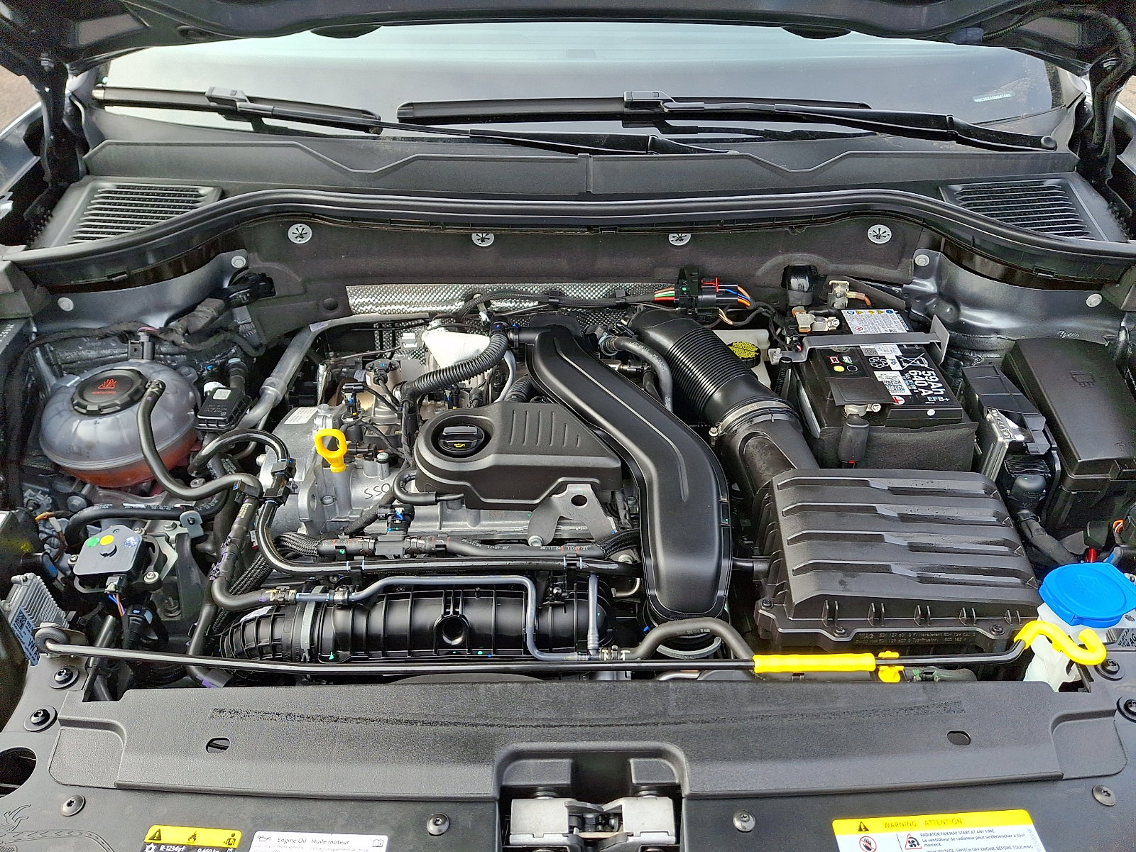Certified 2025 Volkswagen Taos S image 28