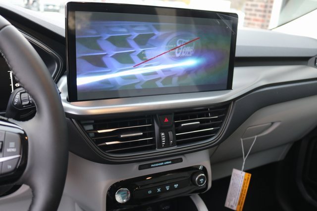 New 2025 Ford Escape SE image 14