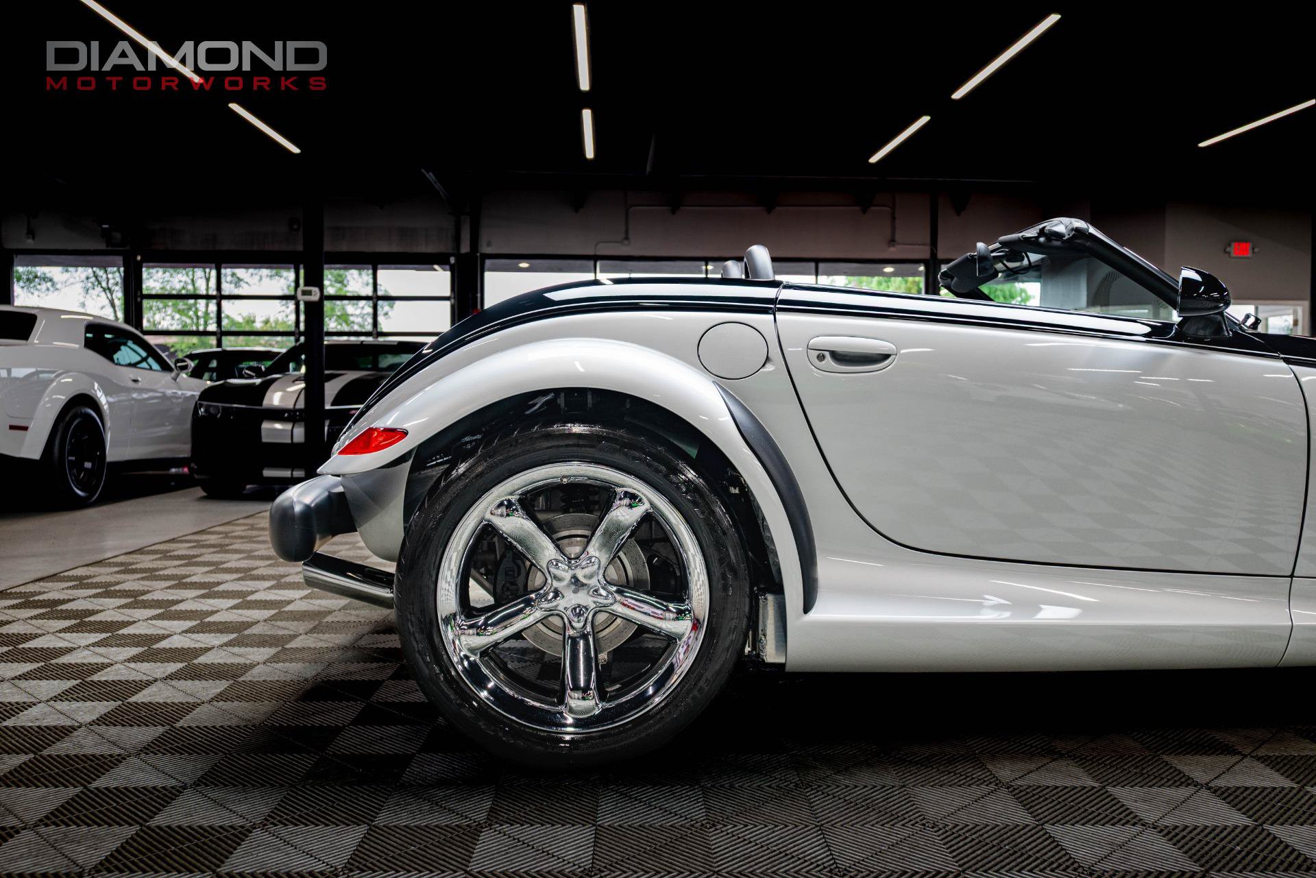 Used 2001 Plymouth Prowler RWD image 19