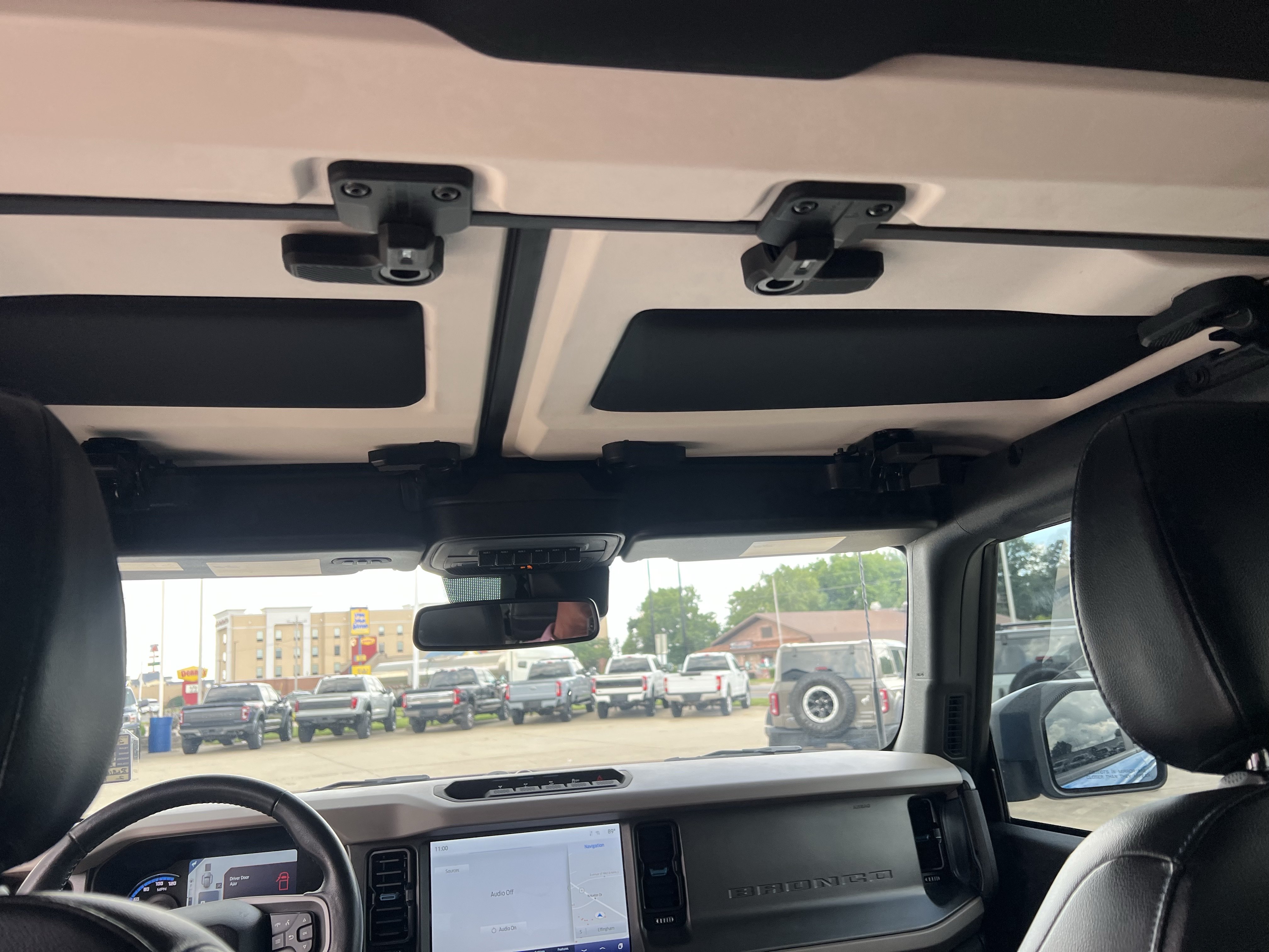 Used 2024 Ford Bronco Wildtrak AWD/4WD image 19