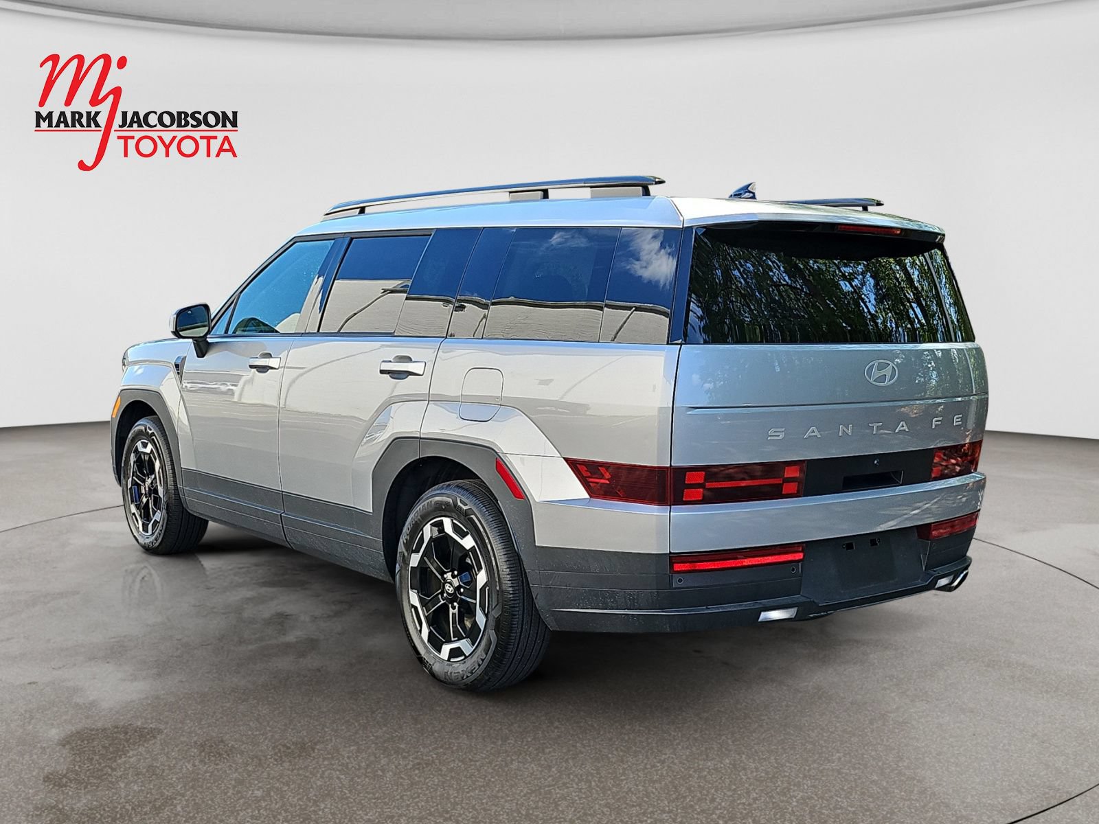 Used 2026 Hyundai Santa Fe SEL FWD image 14