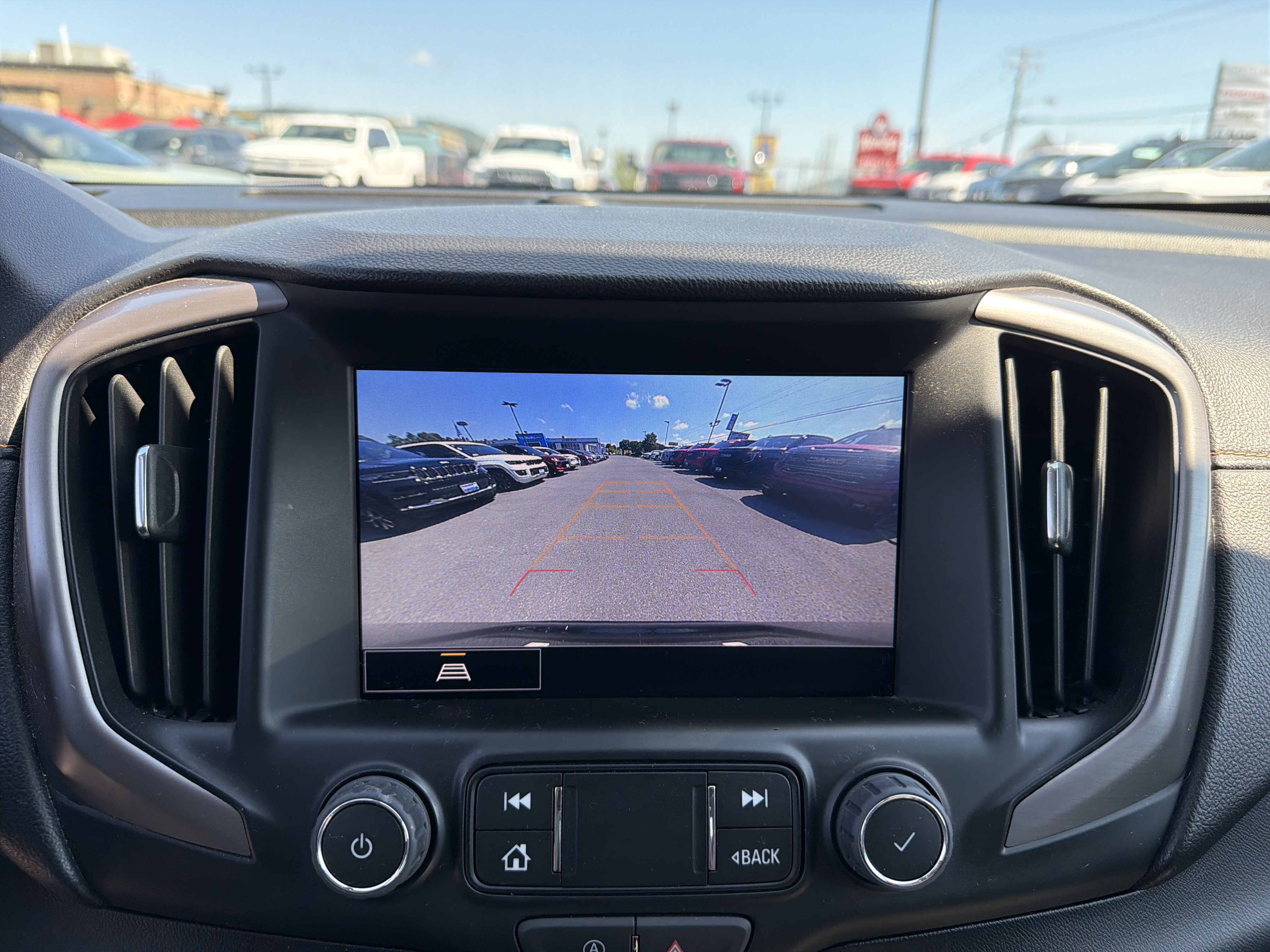 Used 2023 GMC Terrain AT4 AWD/4WD image 26