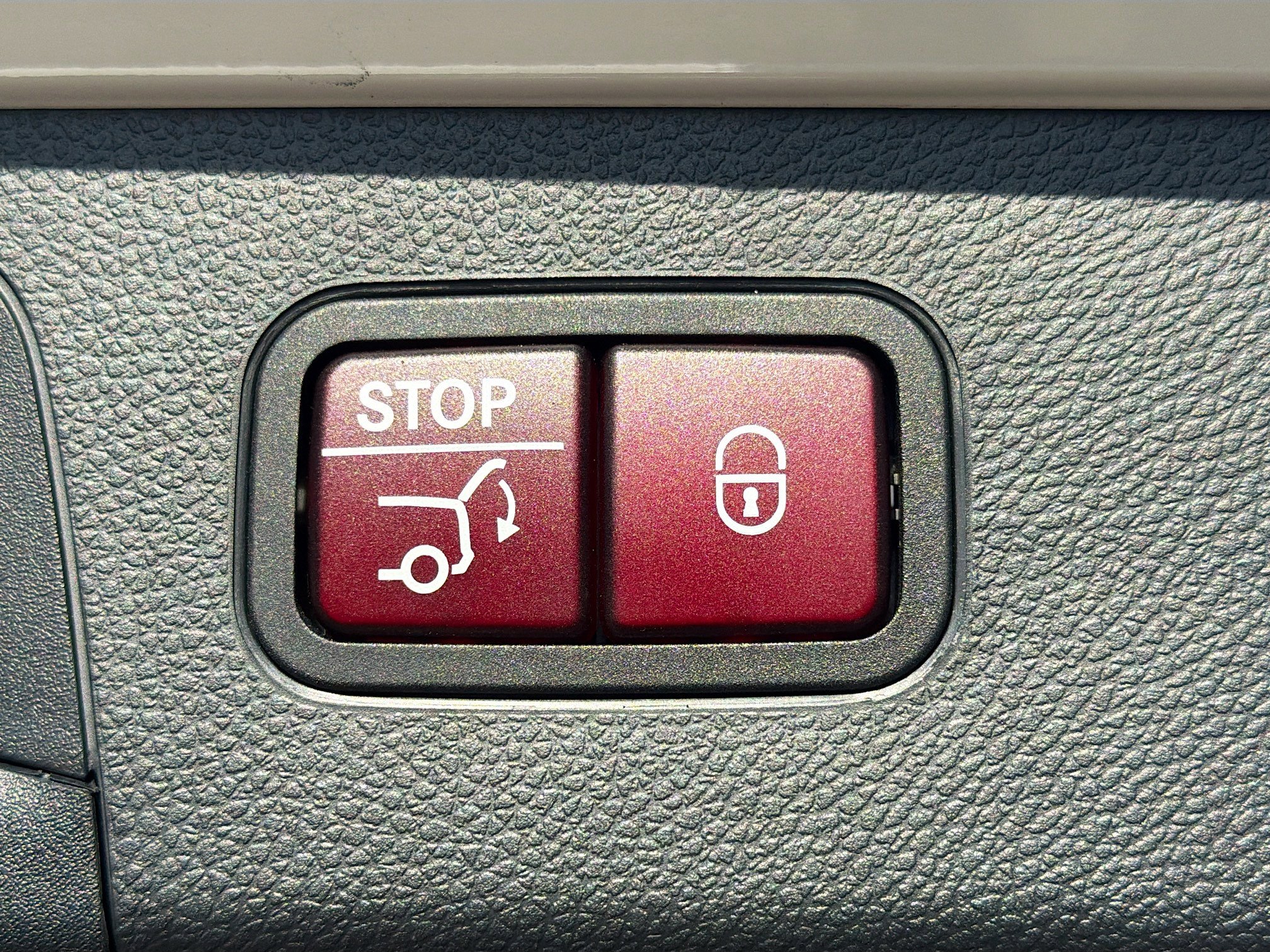 Used 2022 Mercedes-Benz GLC 300 image 13