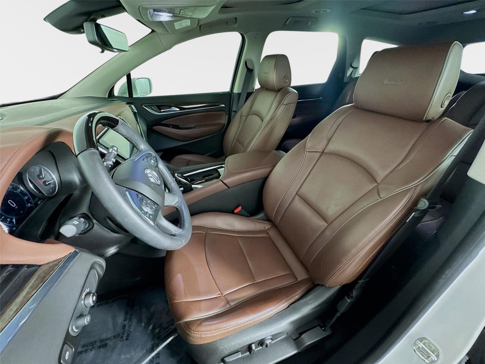 Certified 2018 Buick Enclave Avenir w/ Avenir Technology Package FWD image 11