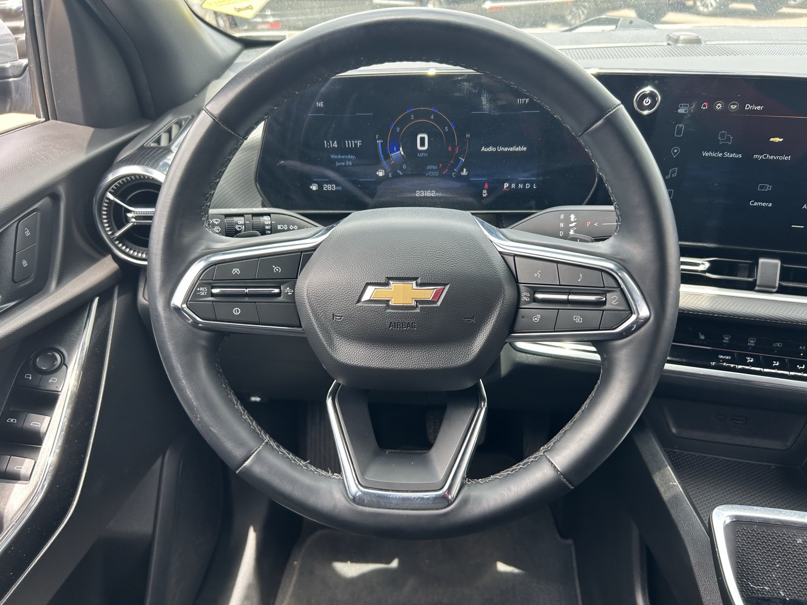 Used 2025 Chevrolet Equinox LT FWD image 23