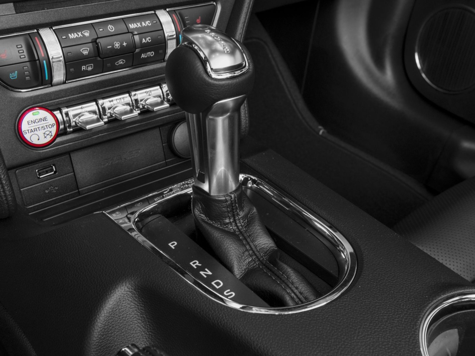 Used 2017 Ford Mustang GT Premium image 8