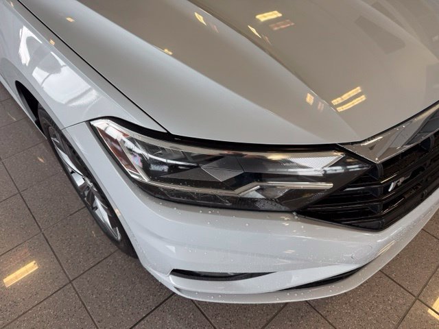 Used 2019 Volkswagen Jetta R-Line FWD image 10