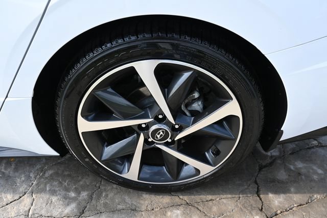 Used 2023 Hyundai Sonata SEL Plus FWD image 13