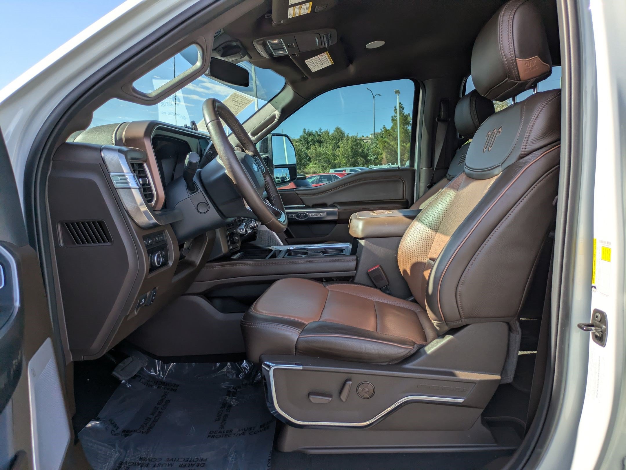 Certified 2024 Ford F350 King Ranch AWD/4WD image 17