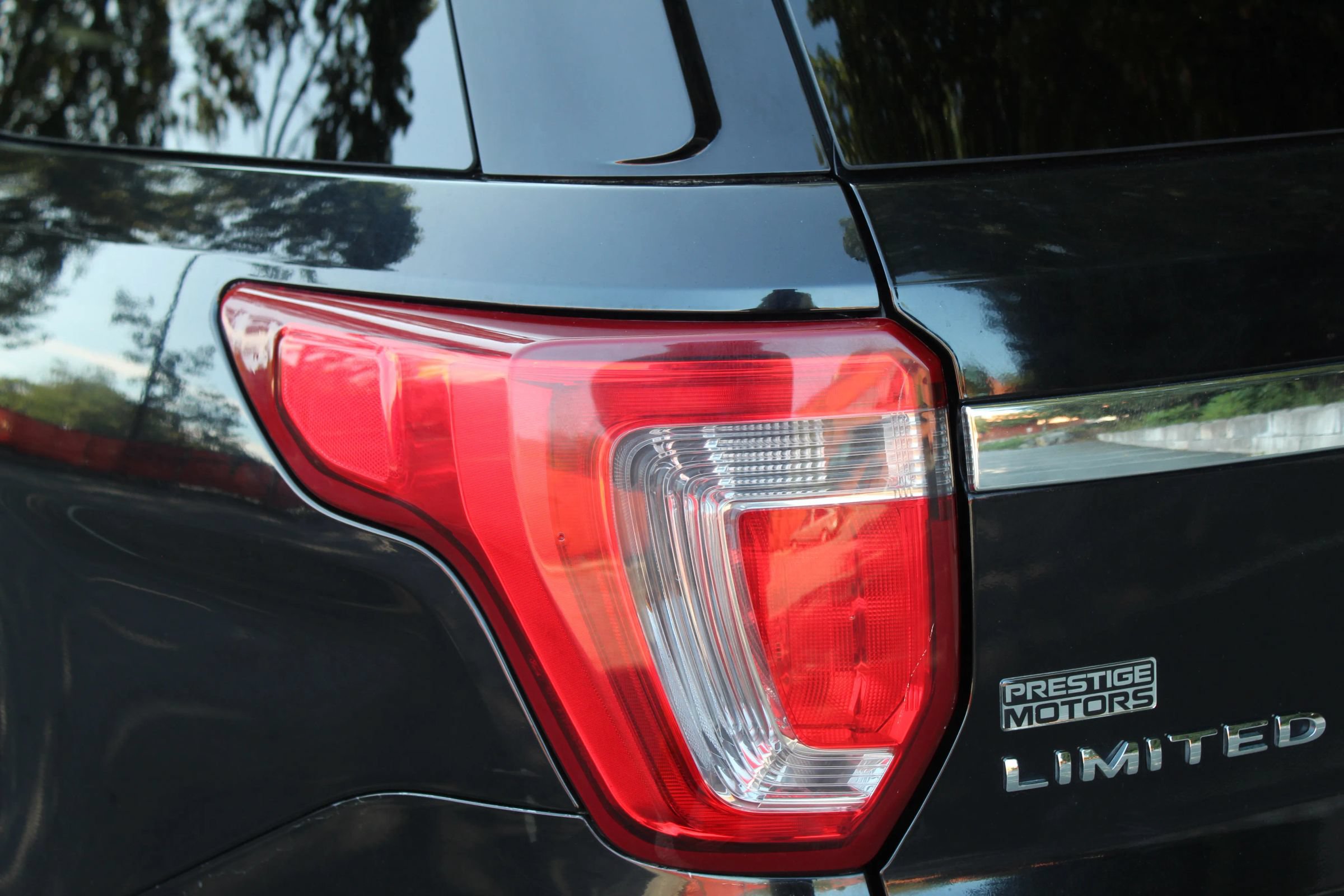 Used 2016 Ford Explorer Limited AWD/4WD image 46