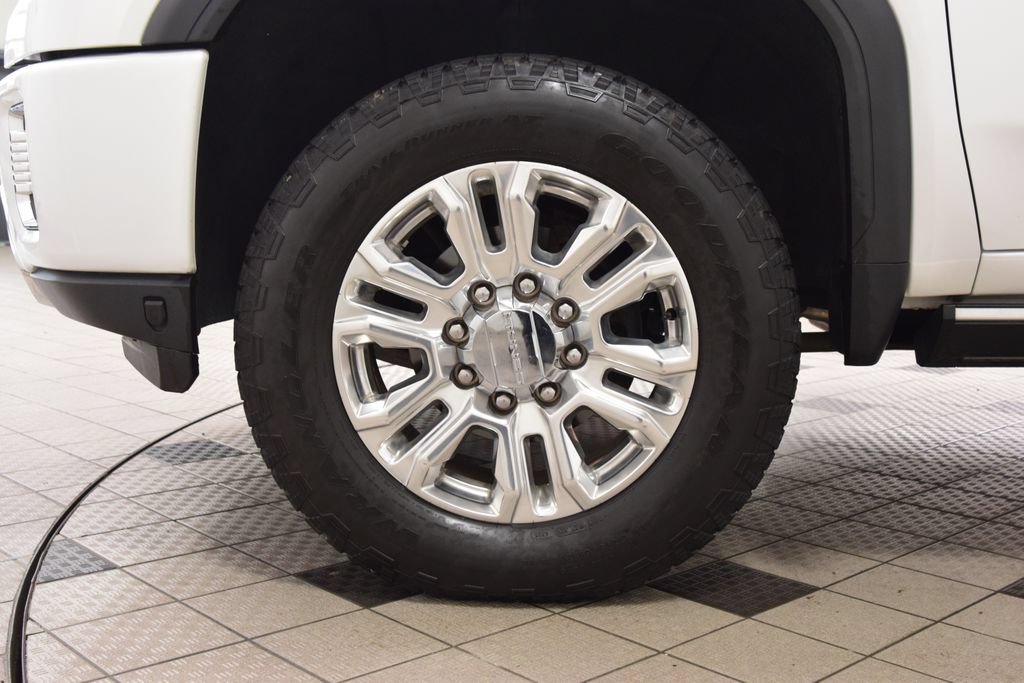 Used 2023 GMC Sierra 3500 Denali w/ Denali Ultimate Package AWD/4WD image 34