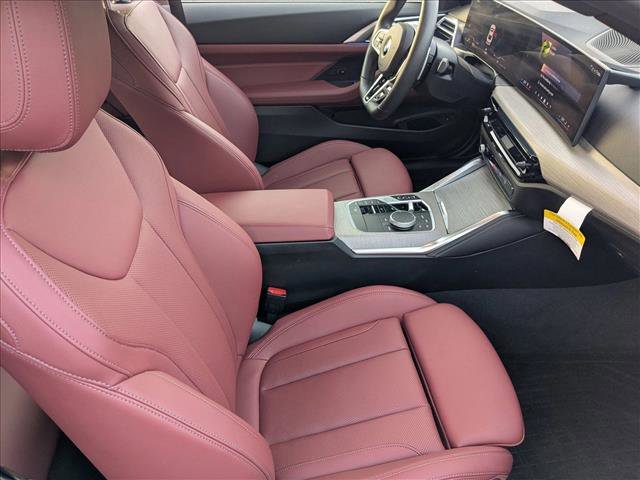 Used 2025 BMW 430i Coupe w/ M Sport Package image 21