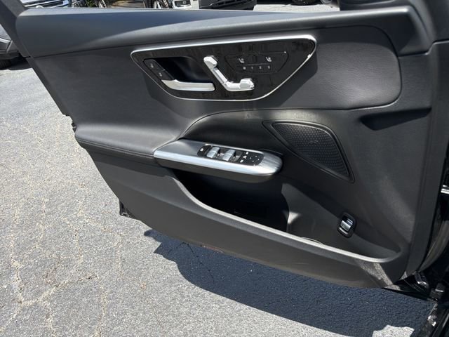 Used 2025 Mercedes-Benz C 300 Sedan image 13