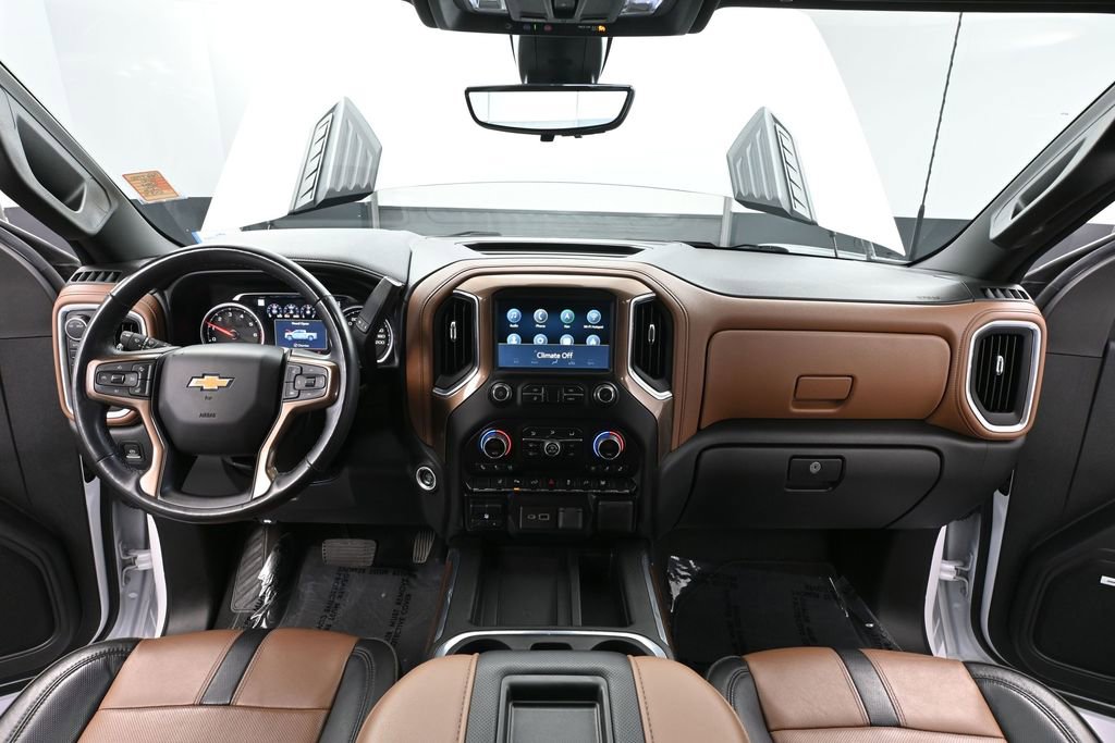 Used 2021 Chevrolet Silverado 2500 High Country AWD/4WD image 32