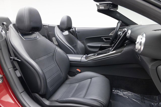 Used 2022 Mercedes-Benz SL 63 AMG 4MATIC image 4