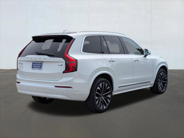 Used 2025 Volvo XC90 B6 Plus image 5
