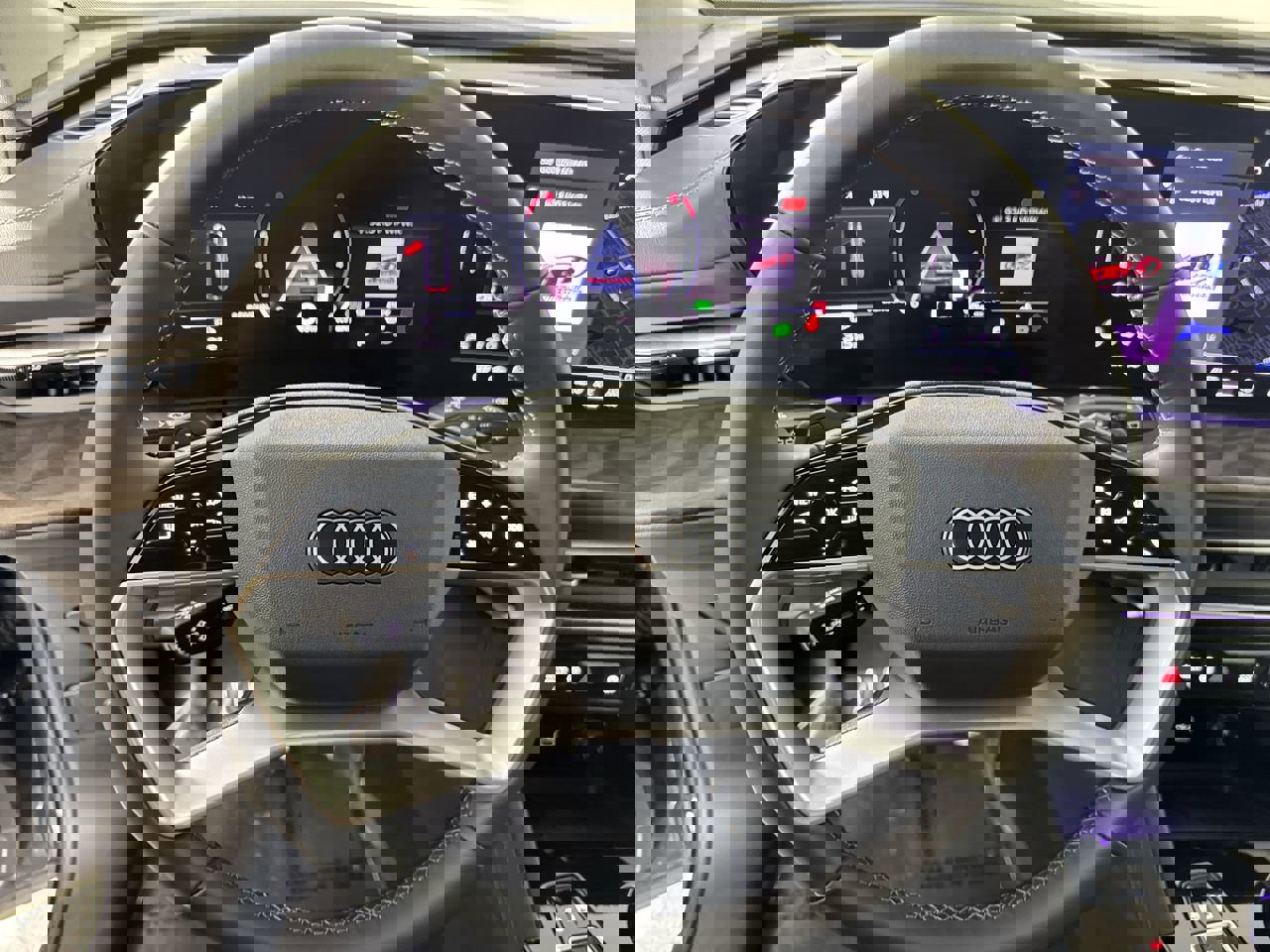 Used 2025 Audi Q5 Premium Plus w/ Premium Plus image 13