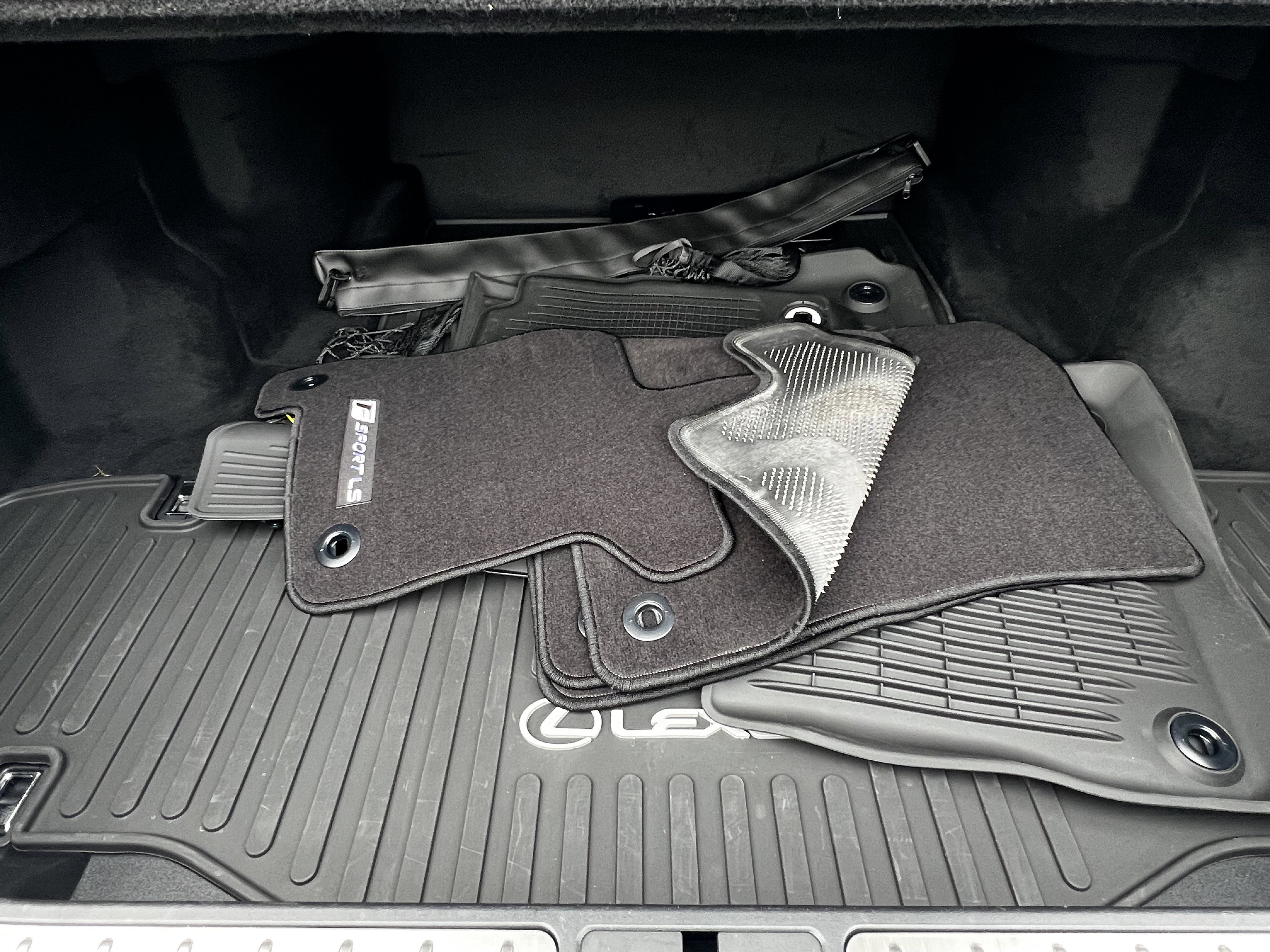 Certified 2023 Lexus LS 500 F Sport w/ Cold Weather Package (CK) image 49