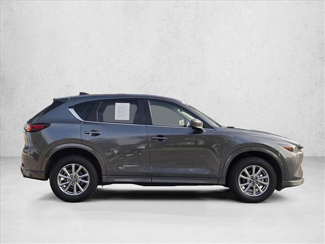 Used 2025 MAZDA CX-5 AWD 2.5 S w/ Preferred Package image 4