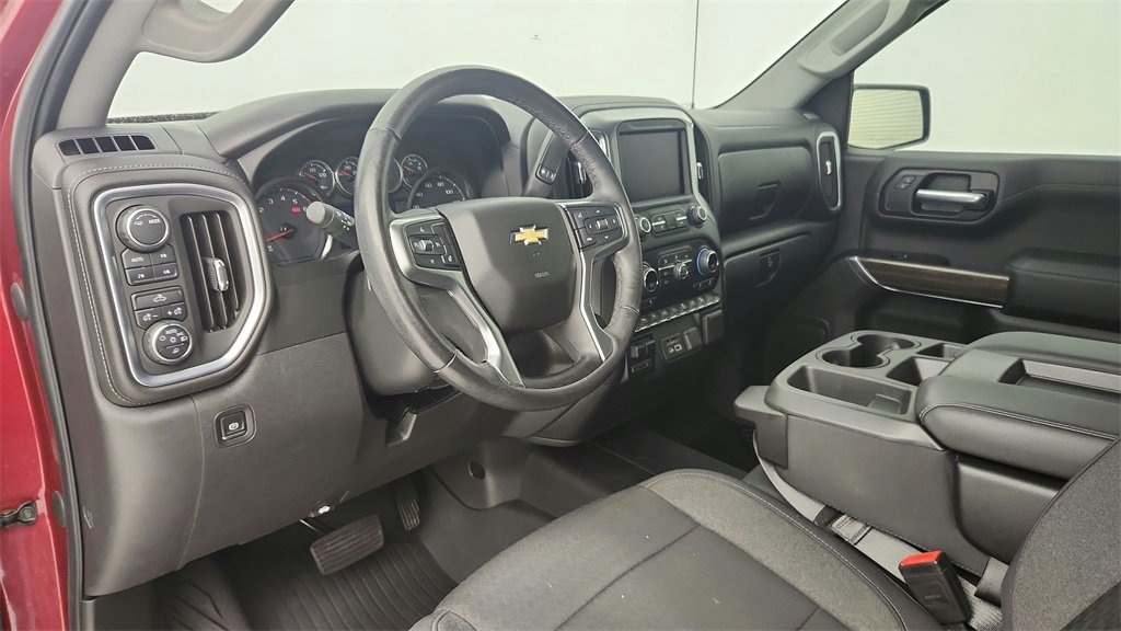 Used 2020 Chevrolet Silverado 1500 LT w/ Texas Edition image 14