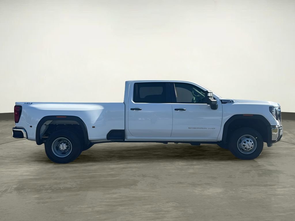 New 2026 GMC Sierra 3500 Pro image 7