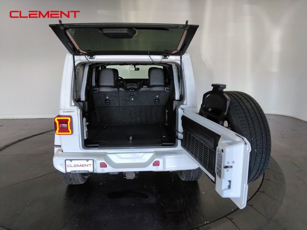 Used 2022 Jeep Wrangler Unlimited Sahara image 8