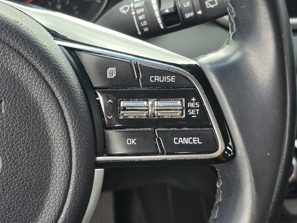 Certified 2022 Kia Sportage EX AWD/4WD image 32