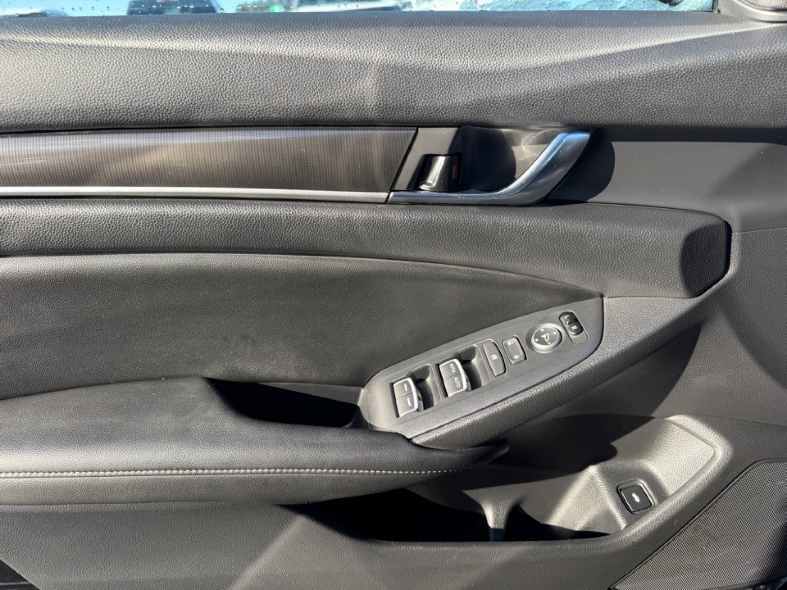 Used 2020 Honda Accord Sport image 33