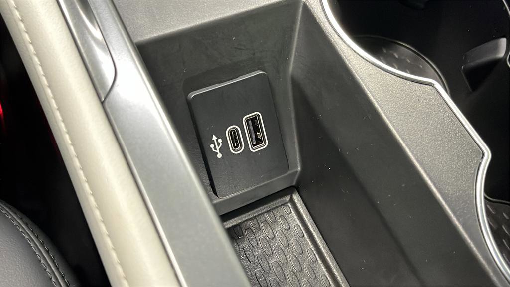 Used 2025 Lincoln Nautilus Premier w/ Equipment Group 102A AWD/4WD image 39