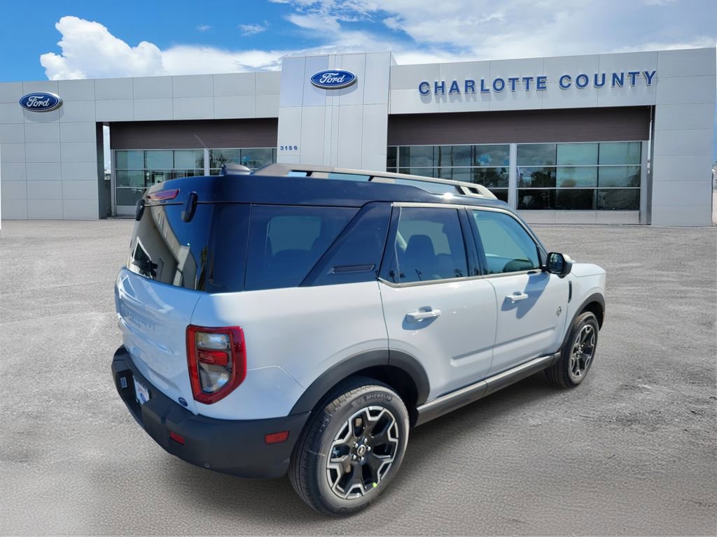 New 2025 Ford Bronco Sport Outer Banks w/ Outer Banks Tech Package+ image 4