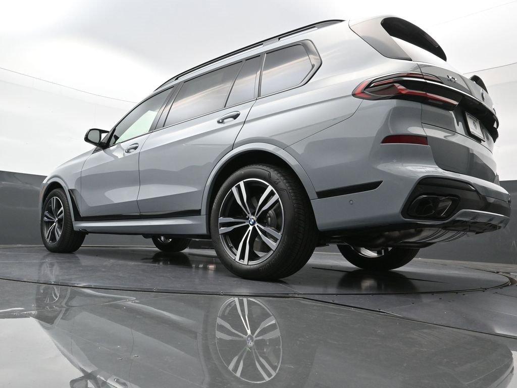 New 2026 BMW X7 M60i w/ Executive Package image 37