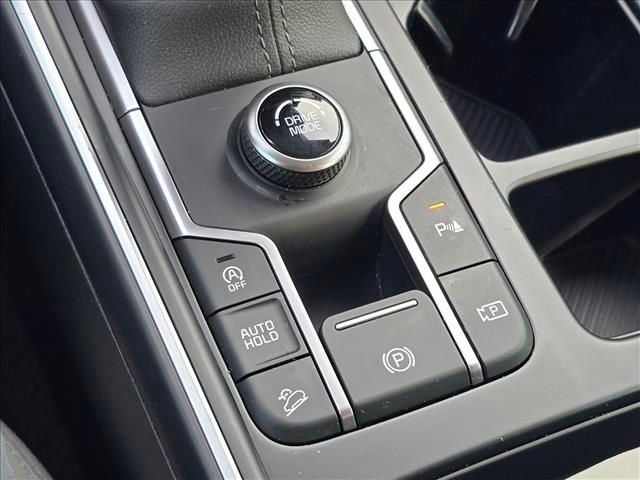Certified 2025 Kia Sorento S w/ Panoramic Sunroof Package FWD image 20