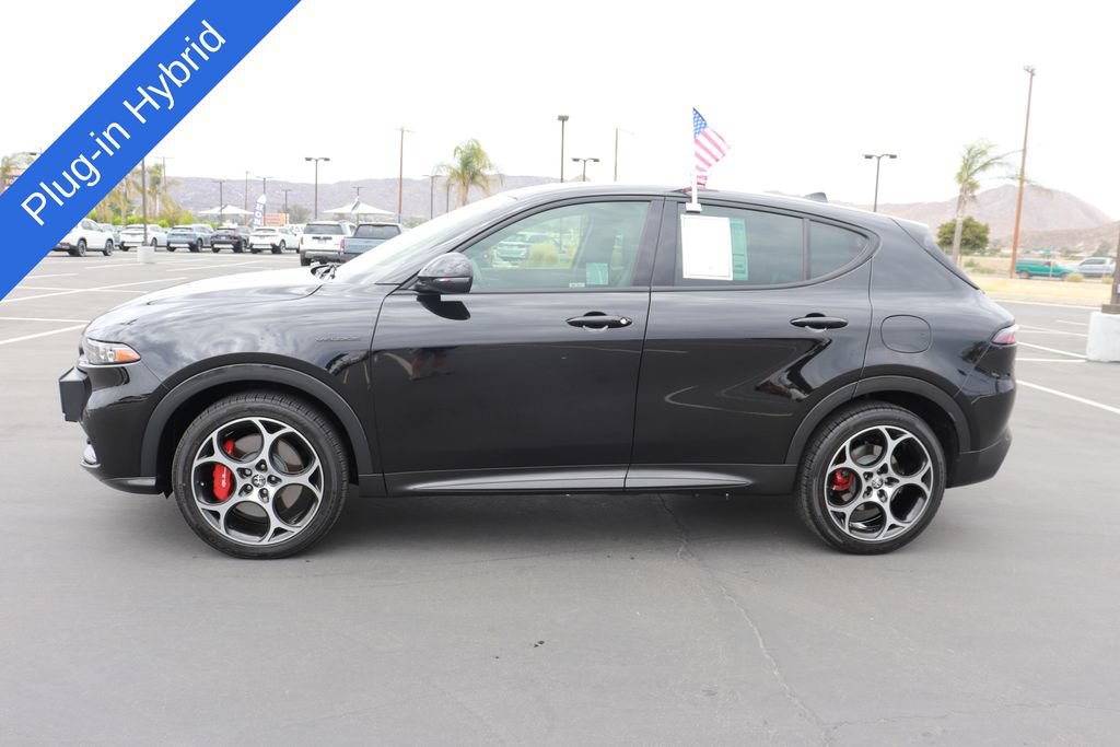 Used 2024 Alfa Romeo Tonale Veloce w/ Premium Interior Package AWD/4WD image 8