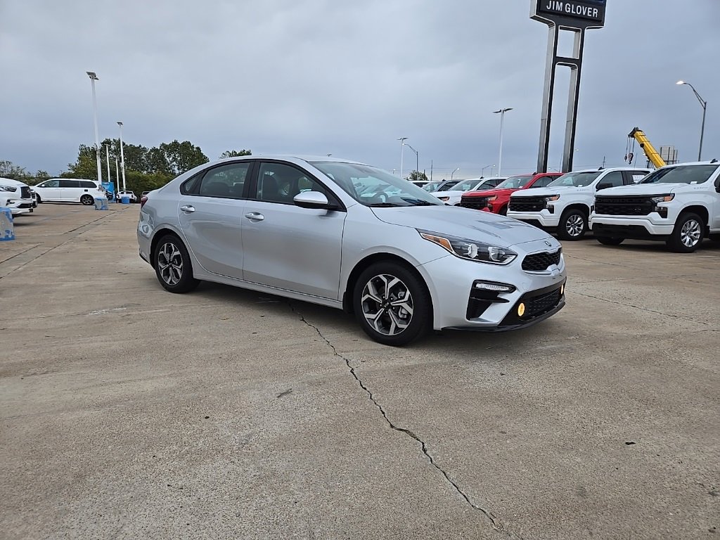 Used 2021 Kia Forte LXS image 7