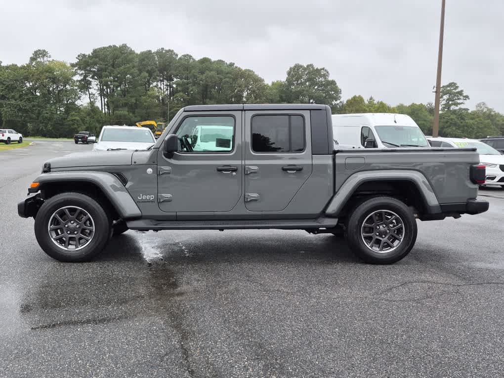 Used 2021 Jeep Gladiator Overland w/ Popular Equipment Package AWD/4WD image 8