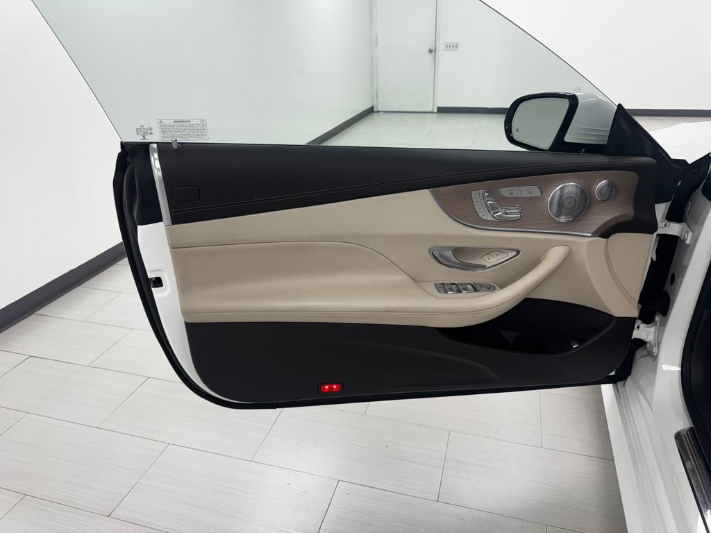 Used 2019 Mercedes-Benz E 450 4MATIC Cabriolet image 17